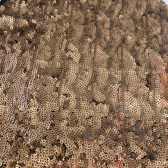 Top - Picture 2 of 5